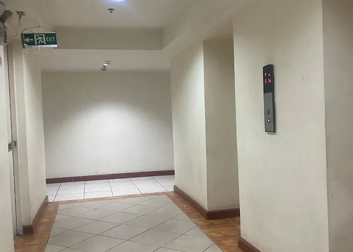 Aparthotel Long-short Term Staycation Cebu